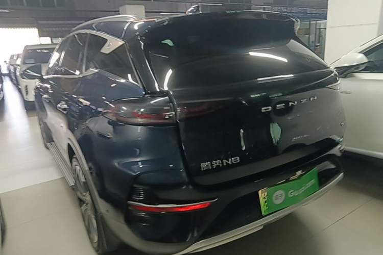 Used Denza N8 2023 Four-Wheel Drive Ultra-Hybrid Flagship Six-Seater Version Rear Left 45 Deg
