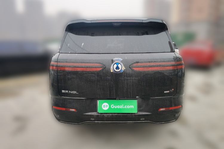 Used Denza N8 2023 Four-Wheel Drive Ultra-Hybrid Flagship Six-Seater Version Rear