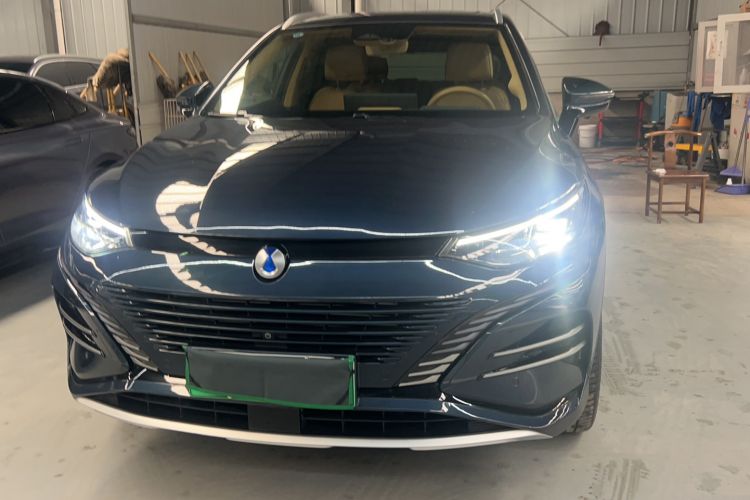 Used Denza N8 2023 Four-Wheel Drive Ultra-Hybrid Flagship Six-Seater Version Exterior 3