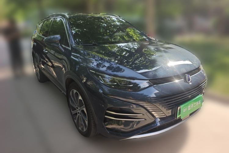 Used Denza N8 2023 Four-Wheel Drive Ultra-Hybrid Flagship Six-Seater Version Front Right 45 Deg