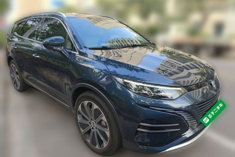 Used Denza N8 2023 Four-Wheel Drive Ultra-Hybrid Flagship Seven-Seater Version Front Right 45 Deg