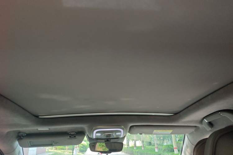 Used Denza N8 2023 Four-Wheel Drive Ultra-Hybrid Flagship Six-Seater Version Headliner