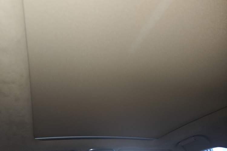 Used Denza N8 2023 Four-Wheel Drive Ultra-Hybrid Flagship Six-Seater Version Headliner