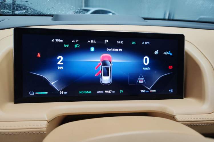 Used Denza N8 2023 Four-Wheel Drive Ultra-Hybrid Flagship Six-Seater Version Instrument Cluster