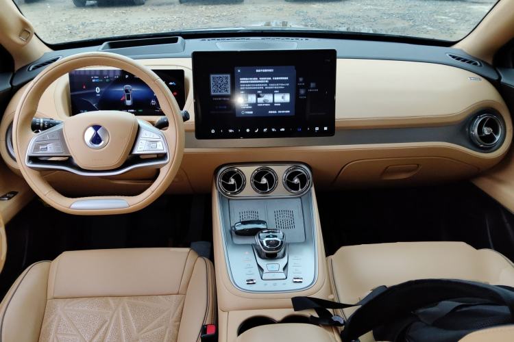 Used Denza N8 2023 Four-Wheel Drive Ultra-Hybrid Flagship Seven-Seater Version Interior 2