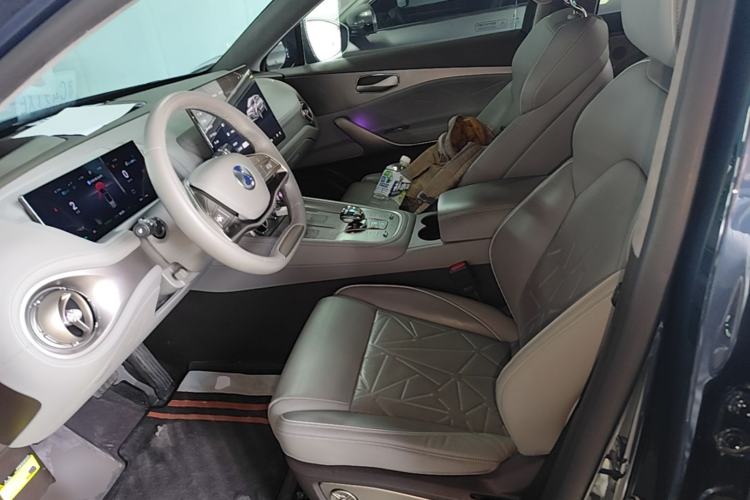 Used Denza N8 2023 Four-Wheel Drive Ultra-Hybrid Flagship Seven-Seater Version Left Front Seat