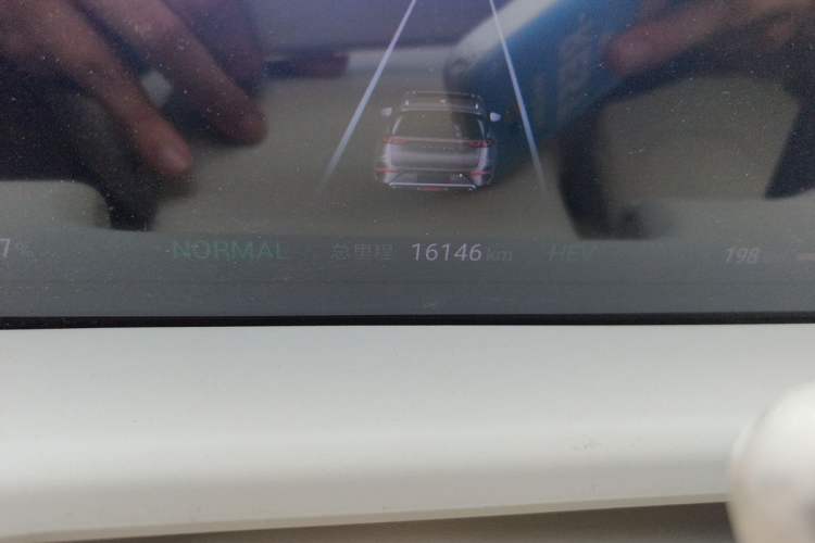 Used Denza N8 2023 Four-Wheel Drive Ultra-Hybrid Flagship Seven-Seater Version Odometer Close Up