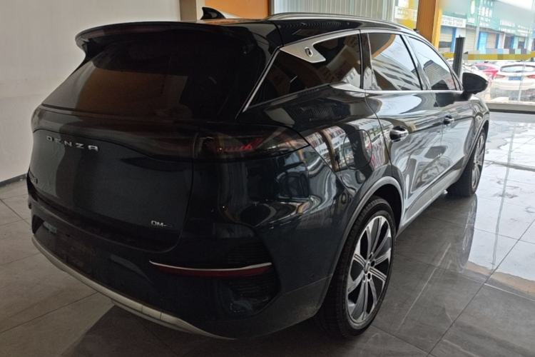 Used Denza N8 2023 Four-Wheel Drive Ultra-Hybrid Flagship Six-Seater Version Rear Right 45 Deg
