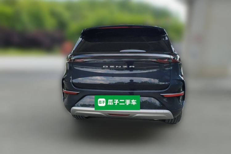 Used Denza N8 2023 Four-Wheel Drive Ultra-Hybrid Flagship Six-Seater Version Rear