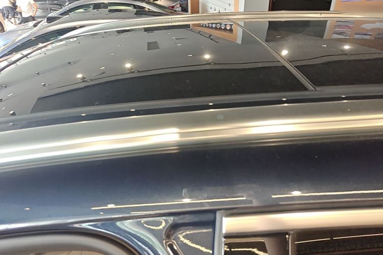 Used Denza N8 2023 Four-Wheel Drive Ultra-Hybrid Flagship Six-Seater Version Roof