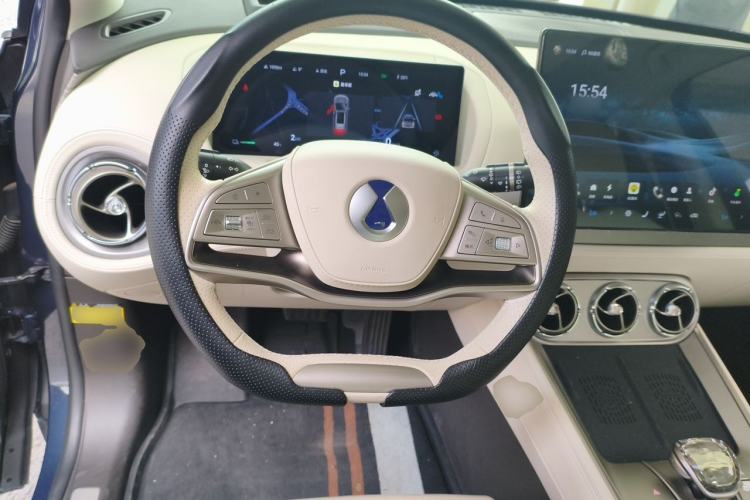 Used Denza N8 2023 Four-Wheel Drive Ultra-Hybrid Flagship Six-Seater Version Steering Wheel