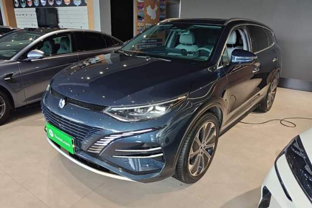 Used Denza N8 2023 Four-Wheel Drive Ultra-Hybrid Flagship Six-Seater Version