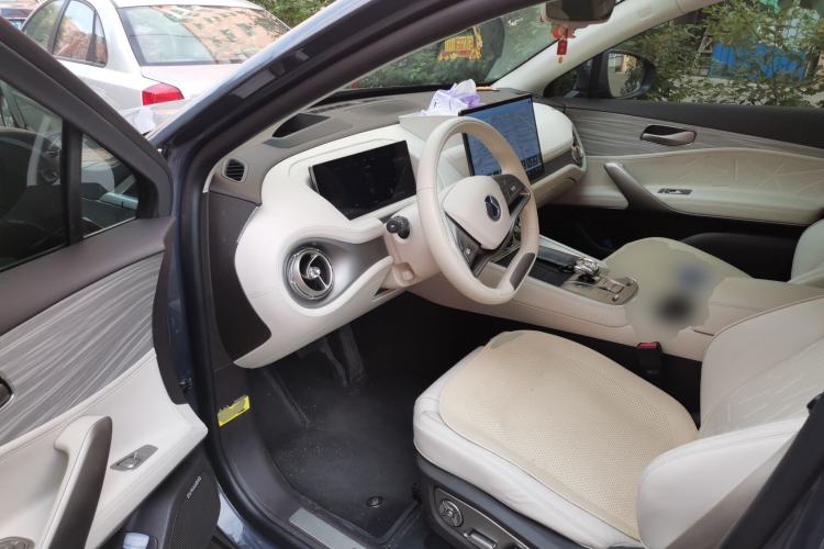 Used Denza N8 2023 Four-Wheel Drive Ultra-Hybrid Flagship Six-Seater Version Driver Seat