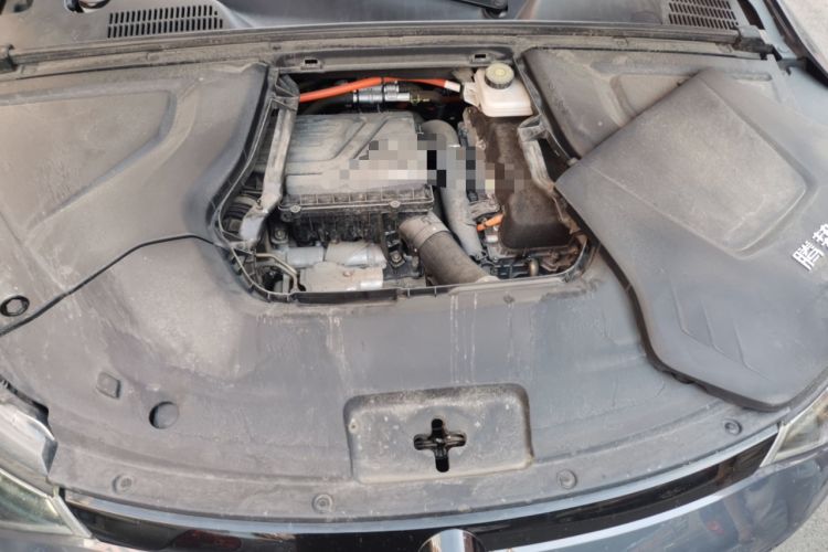 Used Denza N8 2023 Four-Wheel Drive Ultra-Hybrid Flagship Six-Seater Version Engine Bay