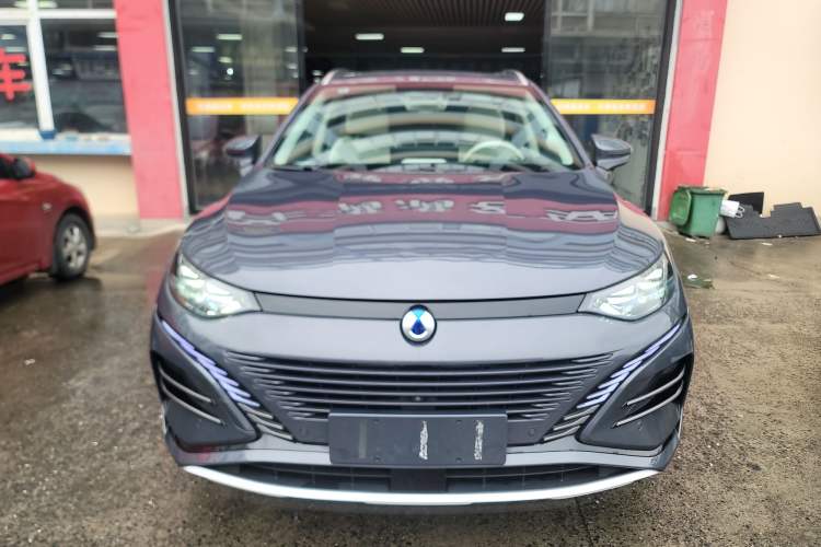 Used Denza N8 2023 Four-Wheel Drive Ultra-Hybrid Flagship Seven-Seater Version Exterior 1