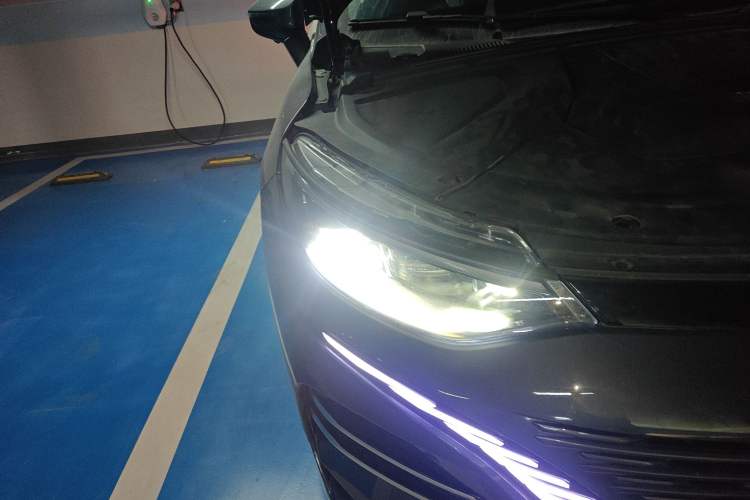 Used Denza N8 2023 Four-Wheel Drive Ultra-Hybrid Flagship Six-Seater Version Exterior 6