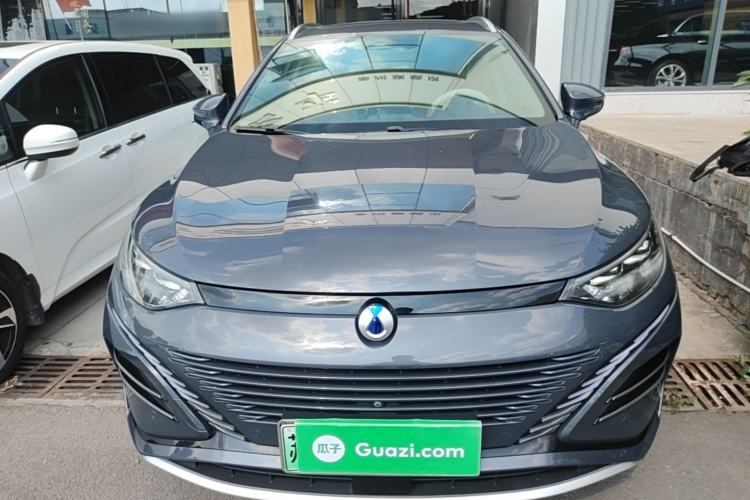 Used Denza N8 2023 Four-Wheel Drive Ultra-Hybrid Flagship Seven-Seater Version Front