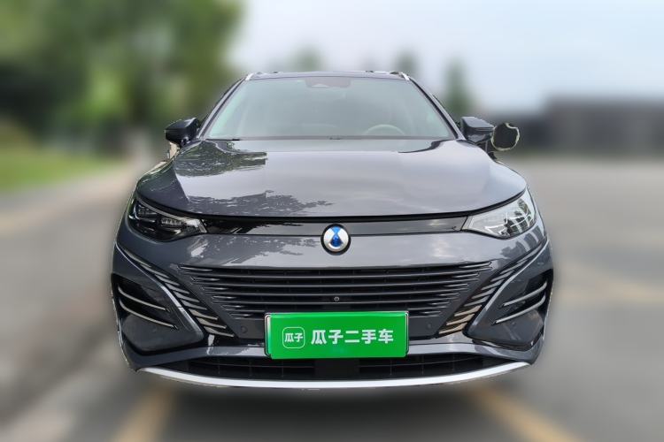 Used Denza N8 2023 Four-Wheel Drive Ultra-Hybrid Flagship Six-Seater Version Front