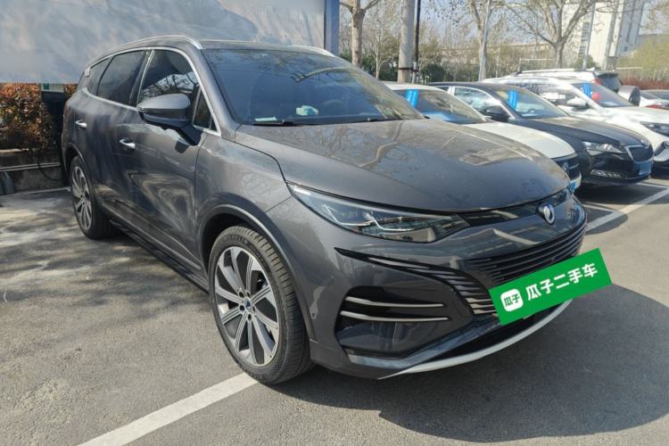 Used Denza N8 2023 Four-Wheel Drive Ultra-Hybrid Flagship Six-Seater Version Front Right 45 Deg