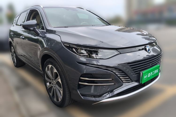 Used Denza N8 2023 Four-Wheel Drive Ultra-Hybrid Flagship Six-Seater Version Front Right 45 Deg