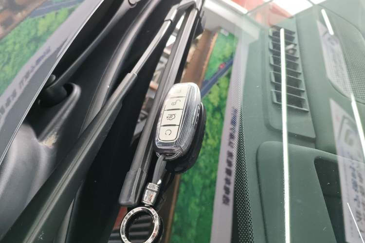 Used Denza N8 2023 Four-Wheel Drive Ultra-Hybrid Flagship Six-Seater Version Interior 1