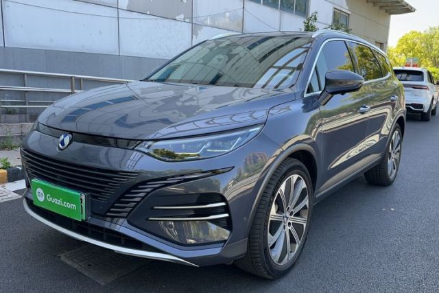 Used Denza N8 2023 Four-Wheel Drive Ultra-Hybrid Flagship Six-Seater Version