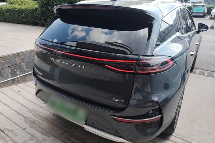 Used Denza N8 2023 Four-Wheel Drive Ultra-Hybrid Flagship Seven-Seater Version Rear Right 45 Deg