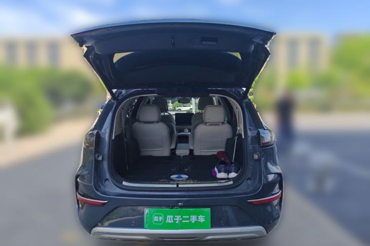 Used Denza N8 2023 Four-Wheel Drive Ultra-Hybrid Flagship Six-Seater Version Trunk