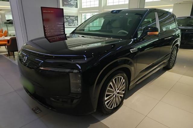 Used Denza N8L 2025 Model Zunrong Model