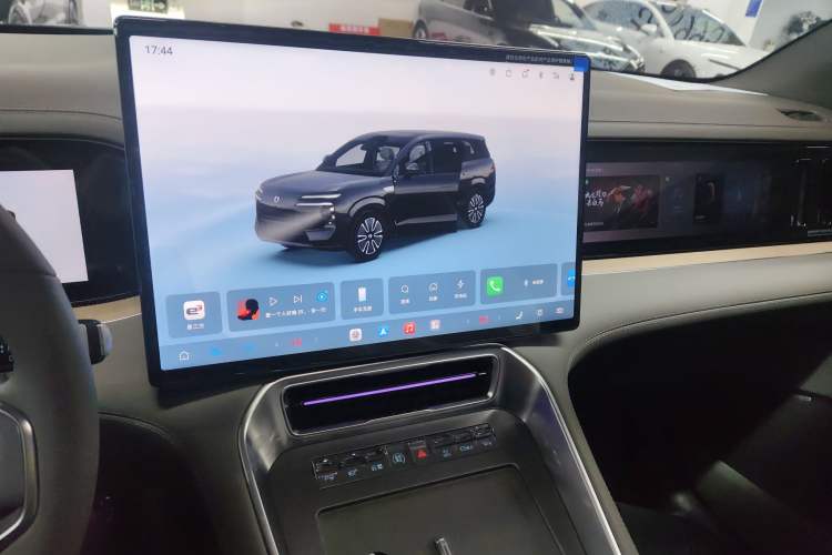 Used Denza N8L 2025 Model Zunrong Model Audio And AC Panel