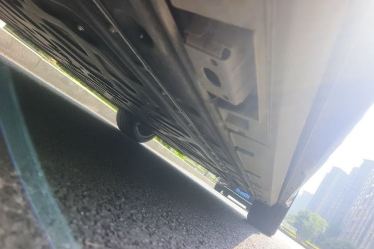 Used Denza N8L 2025 Model Flagship Model Chassis Front Left