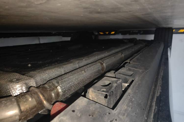 Used Denza N8L 2025 Model Flagship Model Chassis Front Right