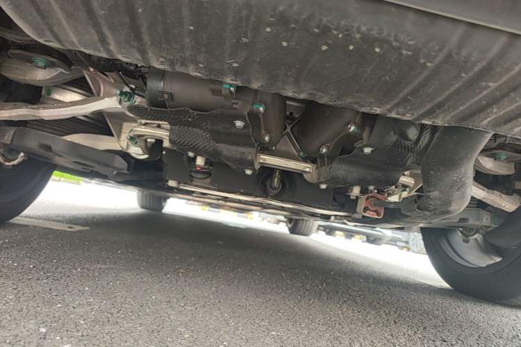 Used Denza N8L 2025 Model Flagship Model Chassis Rear