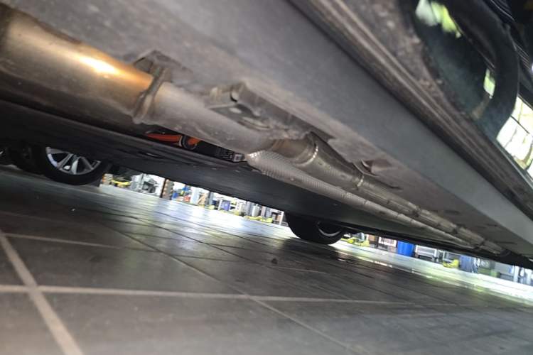 Used Denza N8L 2025 Model Flagship Model Chassis Rear Right