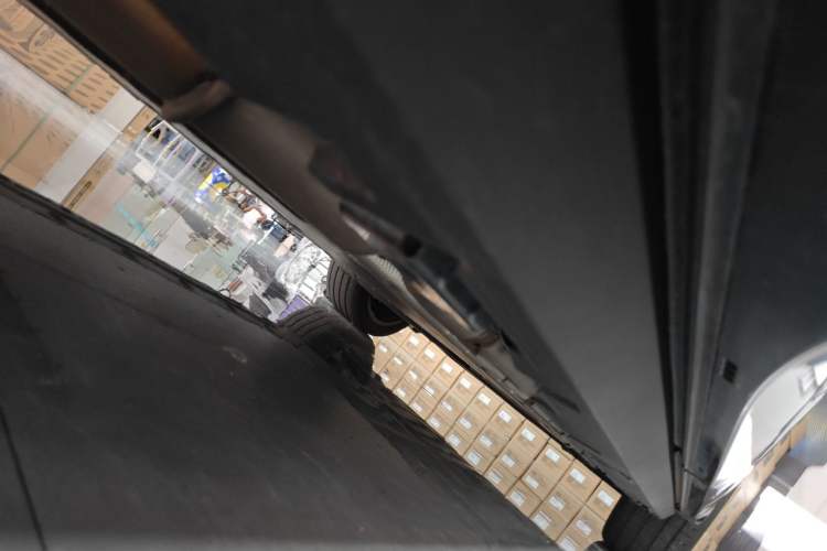 Used Denza N8L 2025 Model Flagship Model Chassis Rear Right