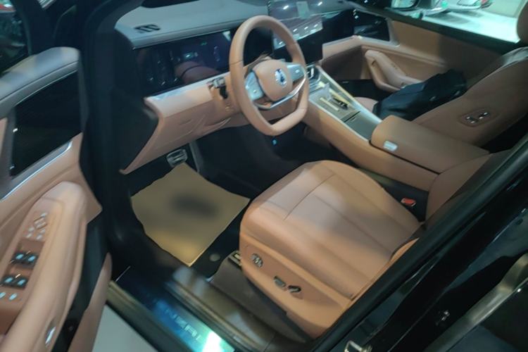 Used Denza N8L 2025 Model Flagship Model Driver Seat