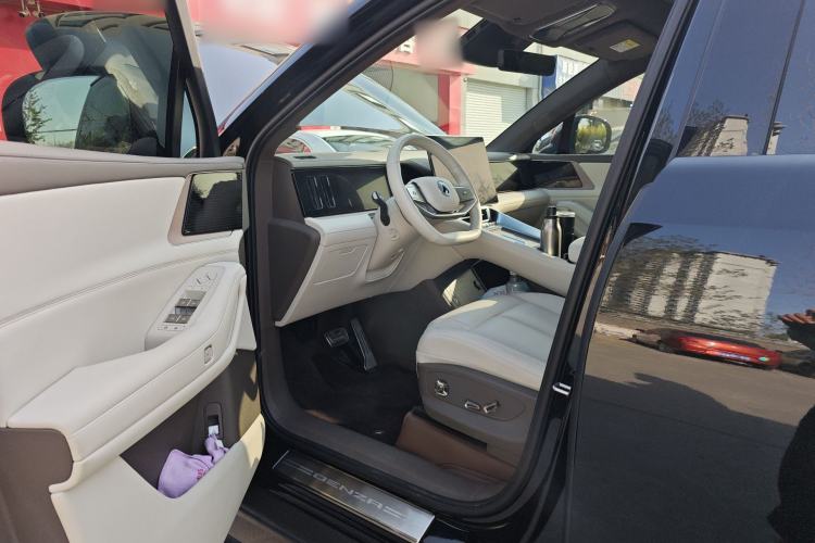 Used Denza N8L 2025 Model Flagship Model Driver Seat