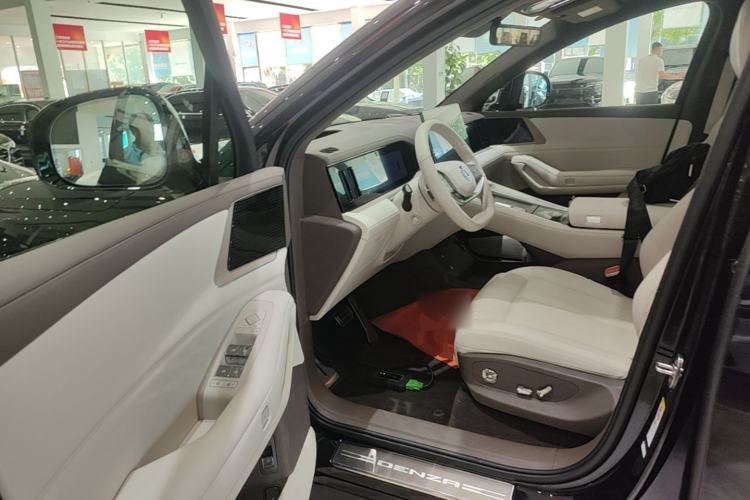 Used Denza N8L 2025 Model Flagship Model Driver Seat