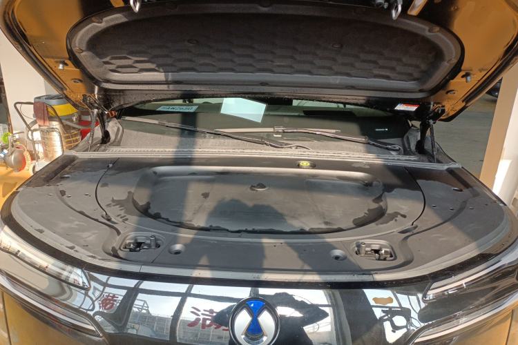 Used Denza N8L 2025 Model Flagship Model Engine Bay
