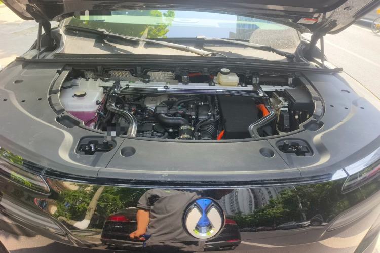 Used Denza N8L 2025 Model Flagship Model Engine Bay