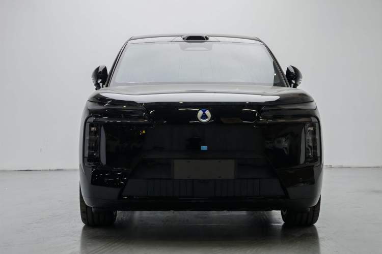 Used Denza N8L 2025 Model Flagship Model Exterior 1