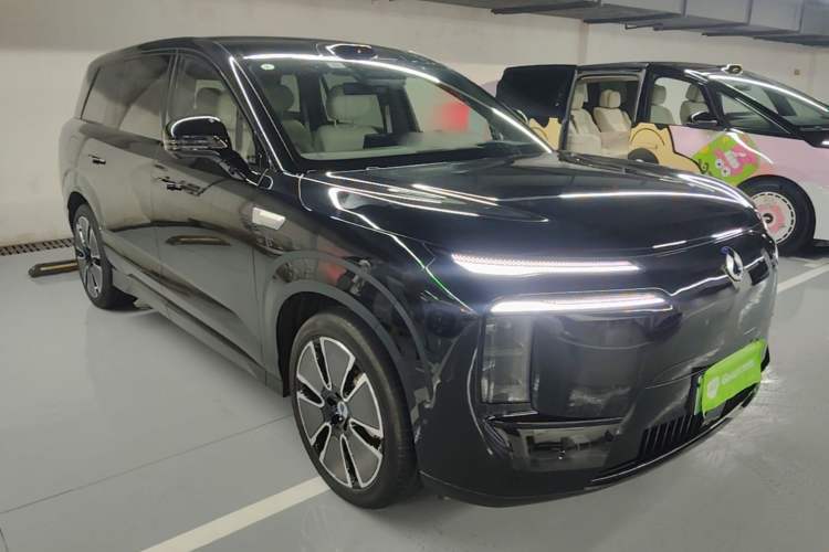 Used Denza N8L 2025 Model Flagship Model Exterior 1