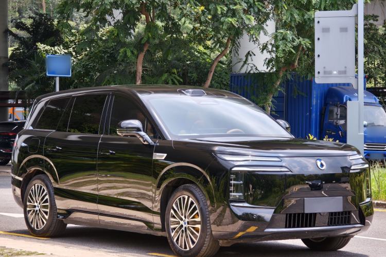 Used Denza N8L 2025 Model Zunrong Model Exterior 2