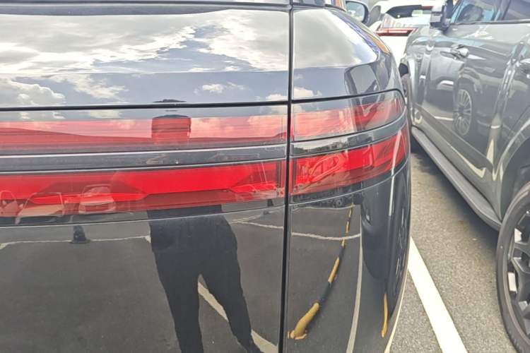 Used Denza N8L 2025 Model Flagship Model Exterior 3