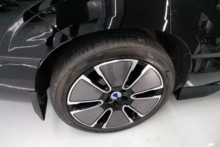 Used Denza N8L 2025 Model Flagship Model Exterior 5