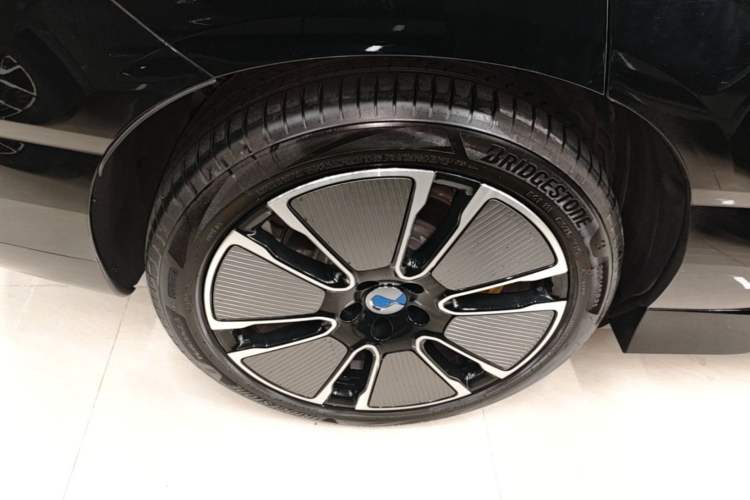 Used Denza N8L 2025 Model Flagship Model Exterior 5