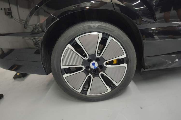 Used Denza N8L 2025 Model Flagship Model Exterior 5