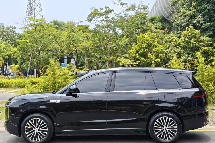 Used Denza N8L 2025 Model Zunrong Model Exterior 7