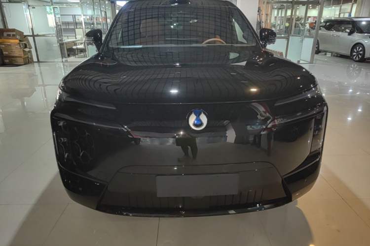 Used Denza N8L 2025 Model Flagship Model Front