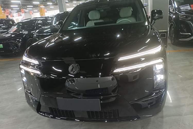 Used Denza N8L 2025 Model Zunrong Model Front